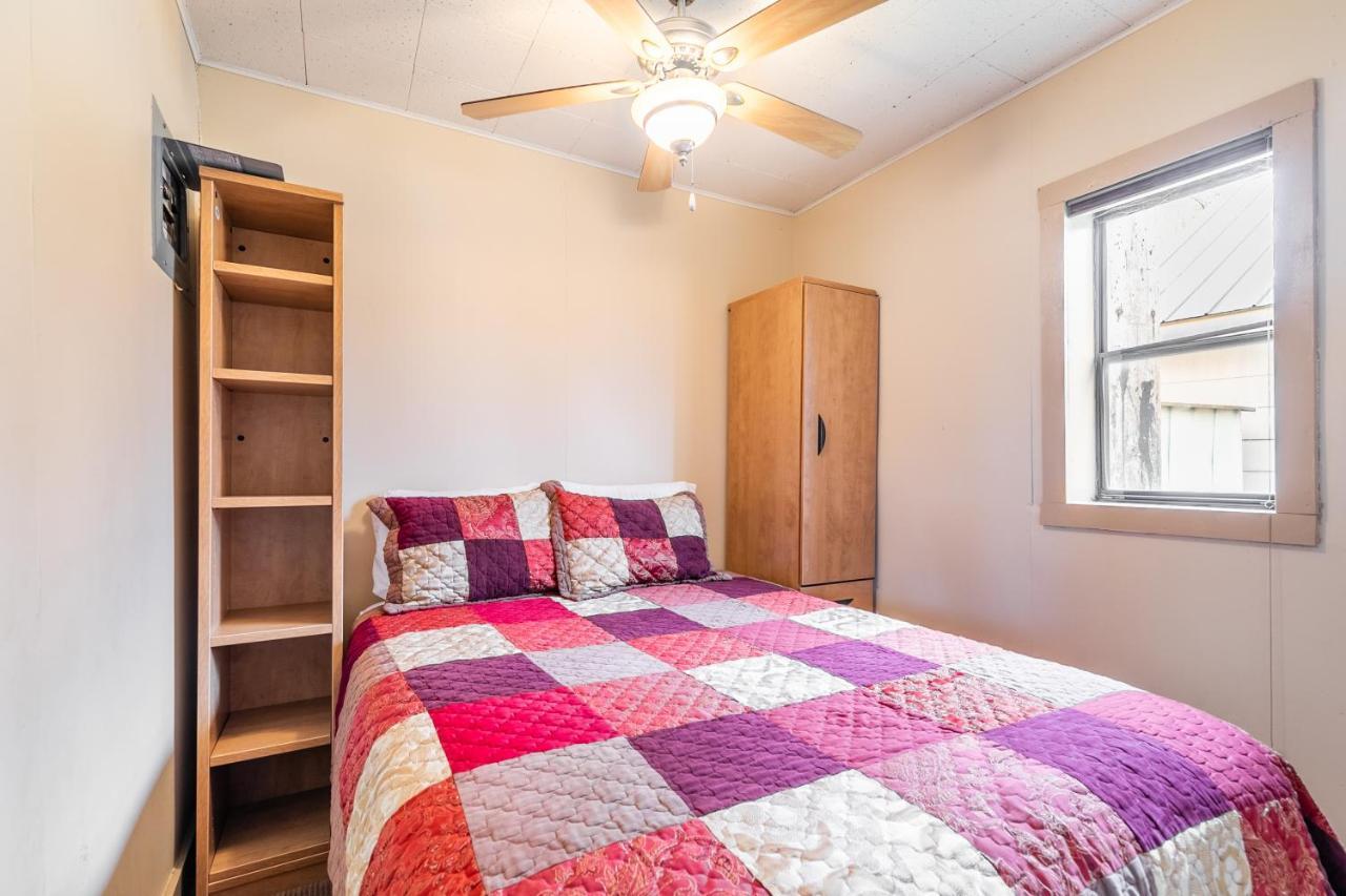 Bayside Cottage Rentals Port Rowan ภายนอก รูปภาพ