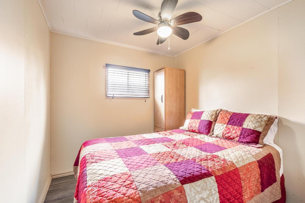 Bayside Cottage Rentals Port Rowan ภายนอก รูปภาพ