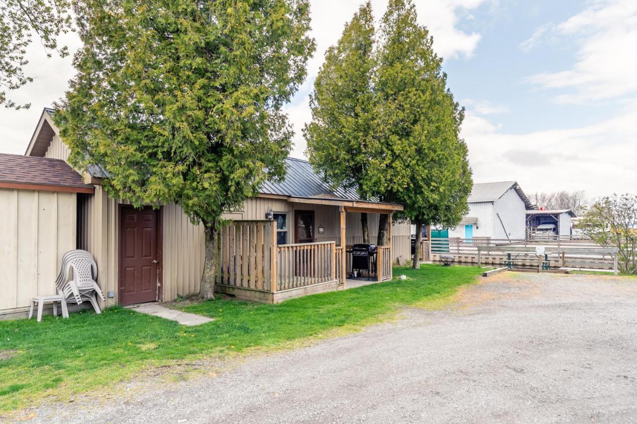 Bayside Cottage Rentals Port Rowan ภายนอก รูปภาพ