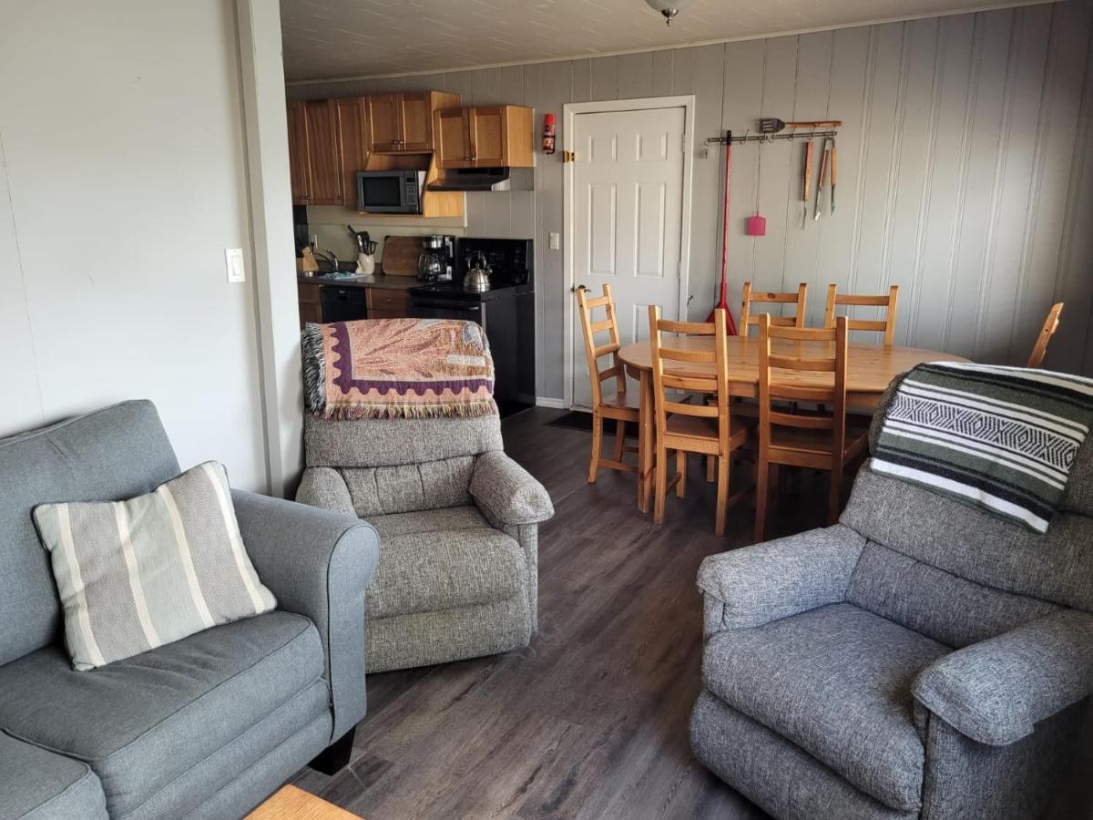 Bayside Cottage Rentals Port Rowan ภายนอก รูปภาพ