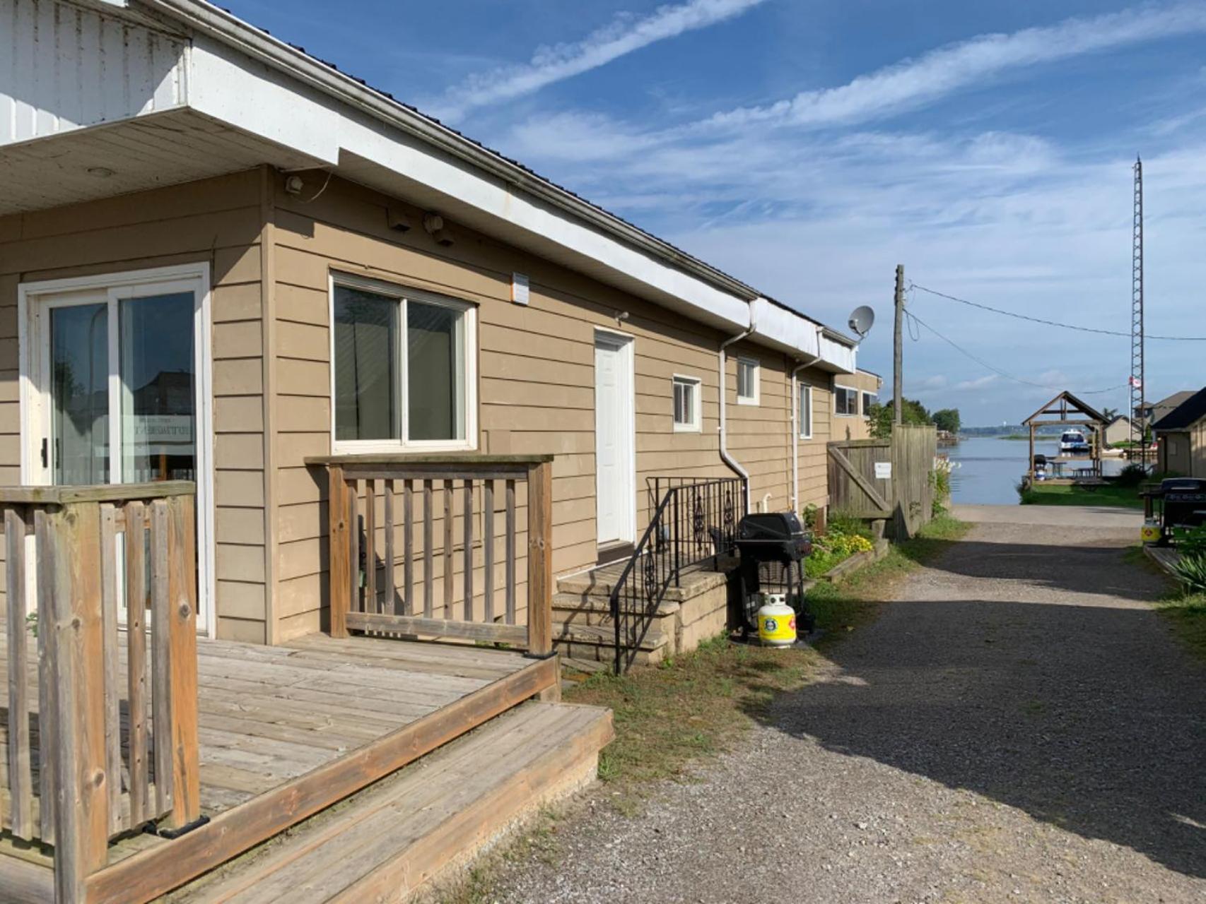 Bayside Cottage Rentals Port Rowan ภายนอก รูปภาพ