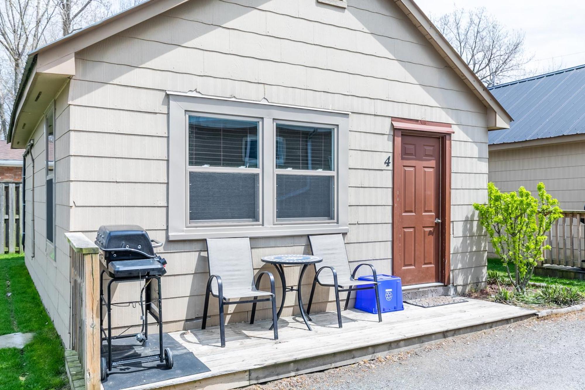 Bayside Cottage Rentals Port Rowan ภายนอก รูปภาพ